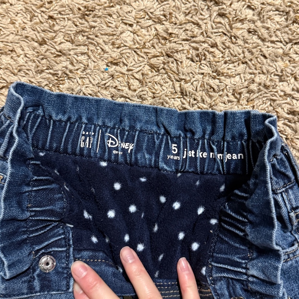 Size 5 girls Disney x Baby Gap fleece-lined jeans with Minnie Mouse embroidery. - Picture 4 of 6